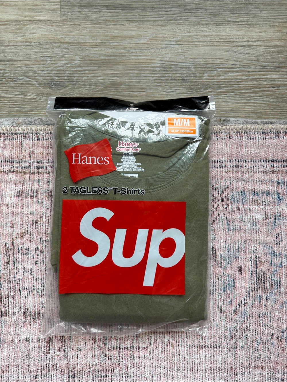 Supreme x Hanes T-Shirt